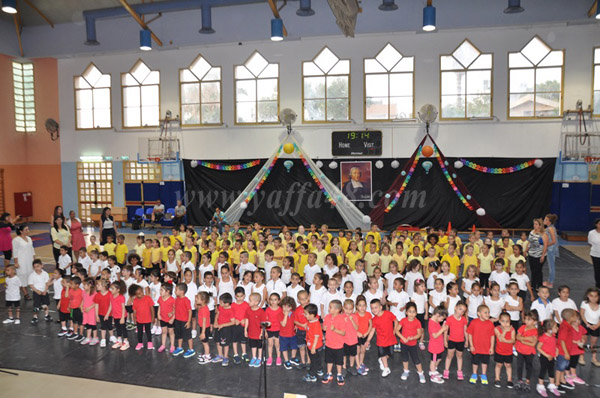  بالصور: الاحتفال بتخريج طلاب روضات الفرير في المركز الجماهيري بيافا 